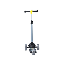 Load image into Gallery viewer, Chaser Batman Tri-City Scooter for Boys (S111)-Black/Gray